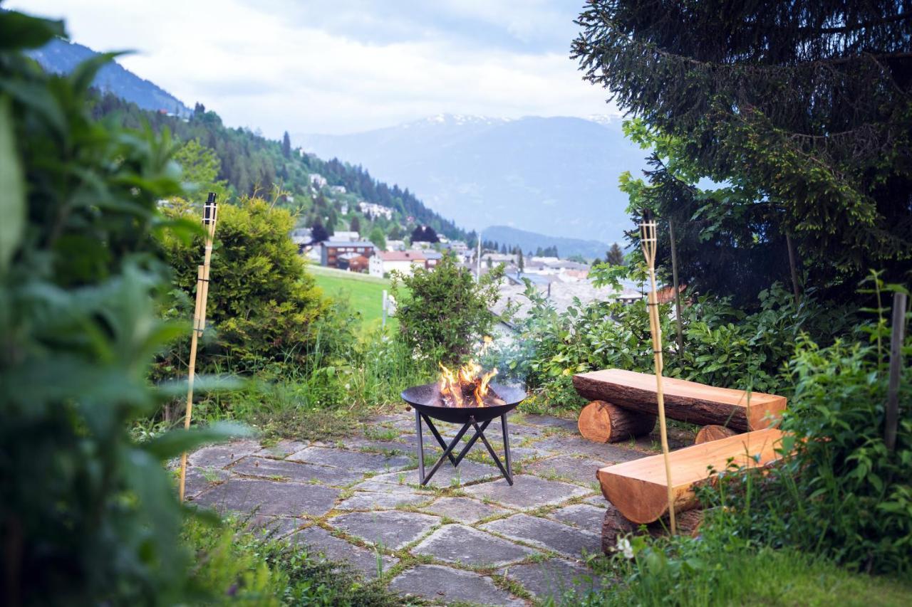 Charmantes Apartment Mit Grossem Garten .Kids4Free. Flims Exterior photo